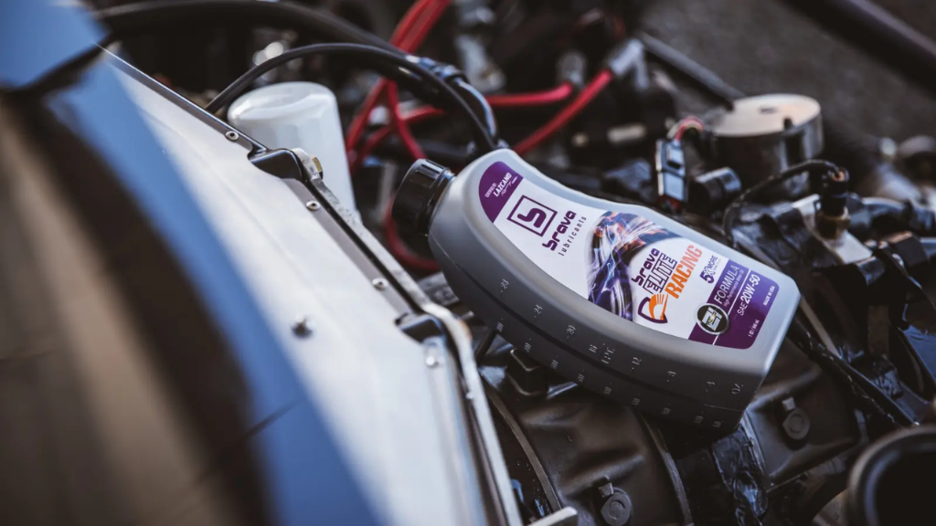 Racing oil for high-performance racing engines